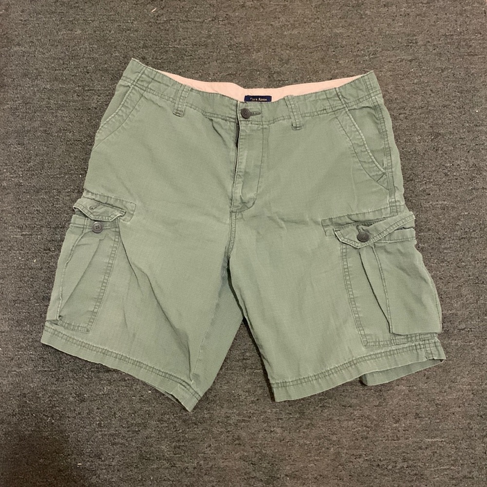 green cargo shorts